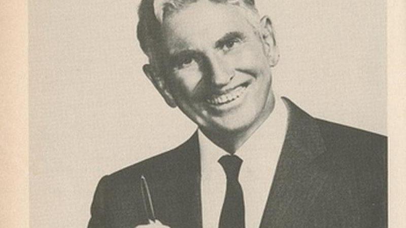 Упражнения для позвоночника Поля Брэгга