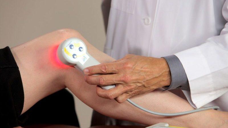 Что делать при пульсирующей боли в колене