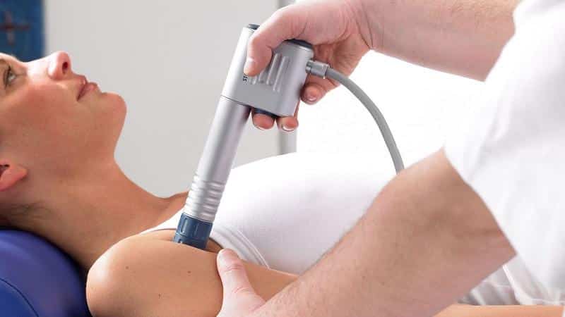 Что такое экстракорпоральная ударно-волновая терапия