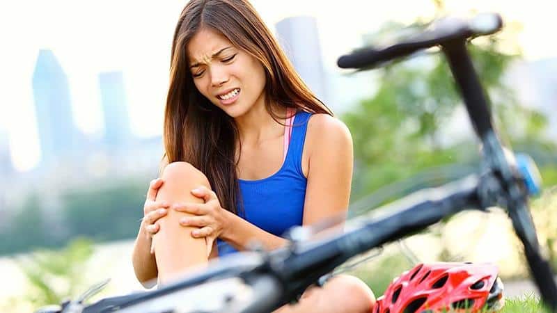 Как лечить разрыв крестообразной связки колена