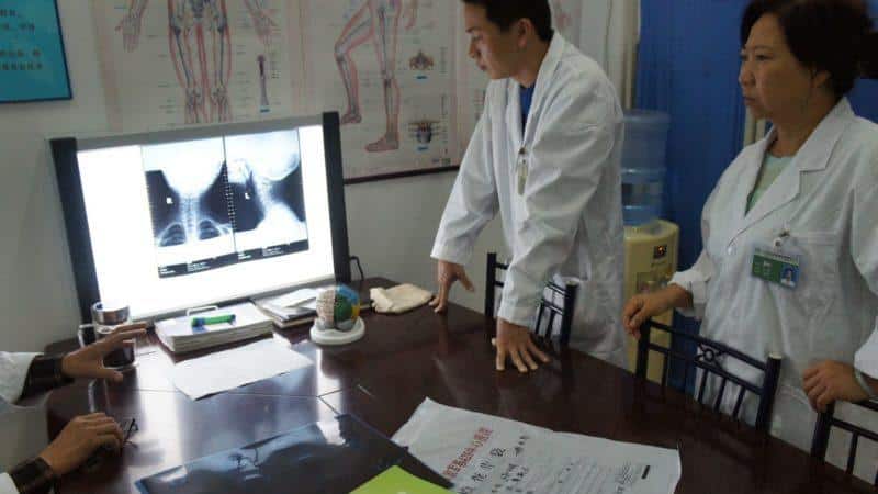Как лечить родовую травму позвоночника