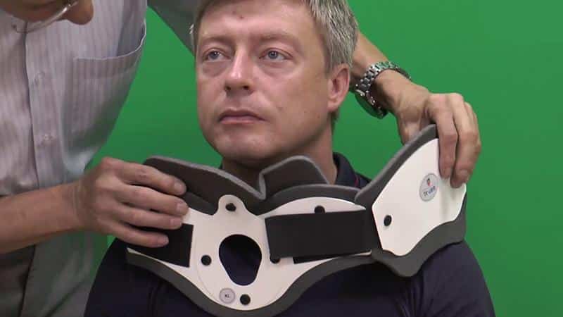 Как носить бандаж для шеи при остеохондрозе