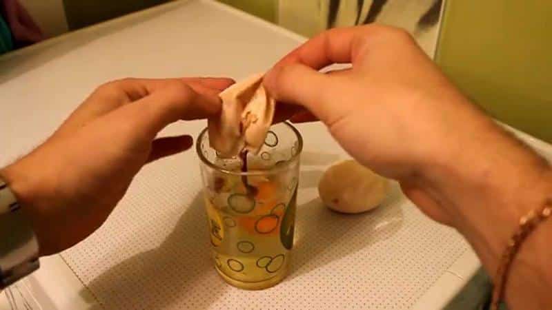 Как сделать мазь из яйца и уксусной эссенции для суставов