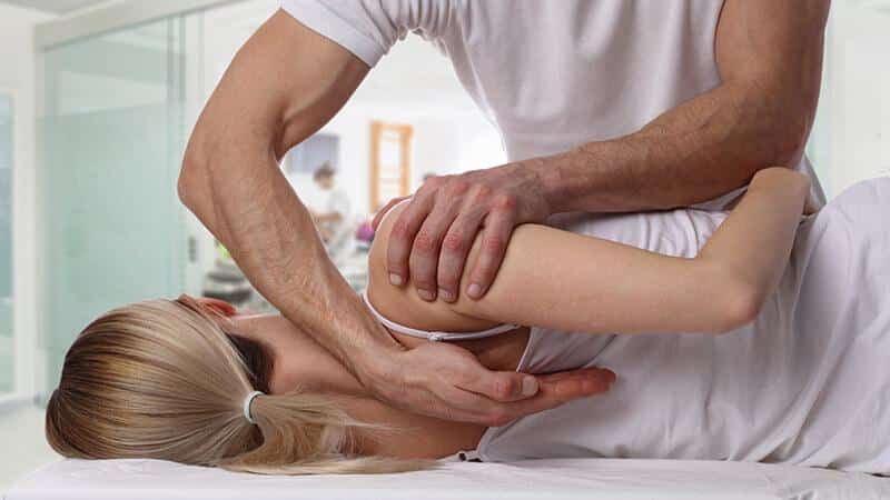 Что такое мануальная терапия