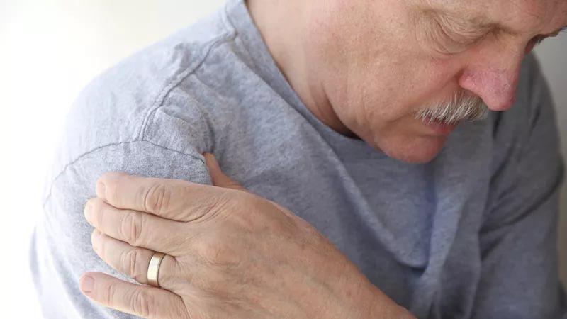 Как лечить плечелопаточный периартрит