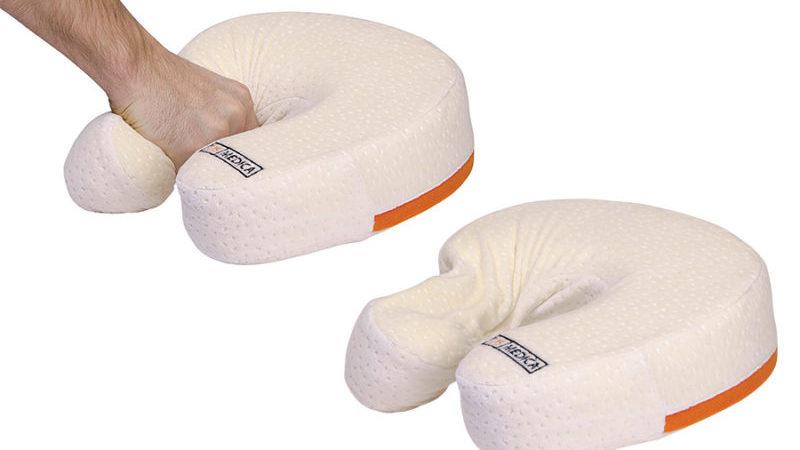 Как правильно спать на ортопедической подушке