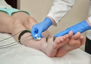 Как лечить онемение ноги от колена до стопы