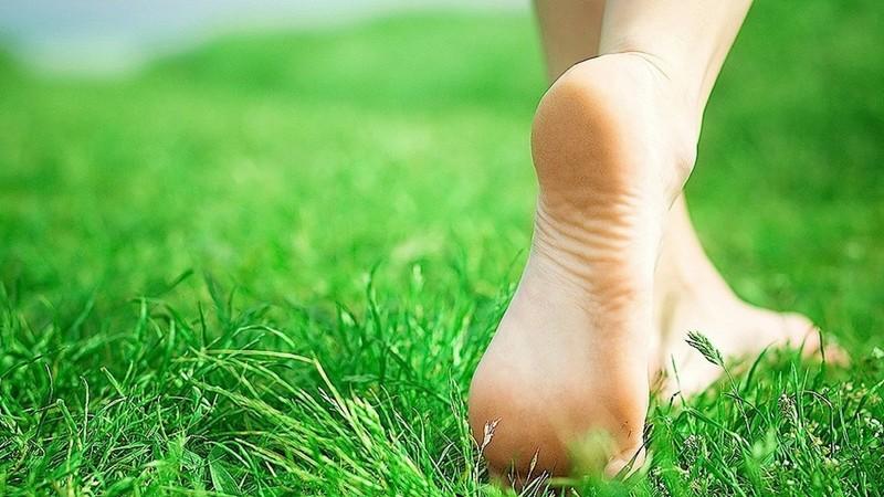 Почему опухают ноги в ступнях и что делать в таких случаях