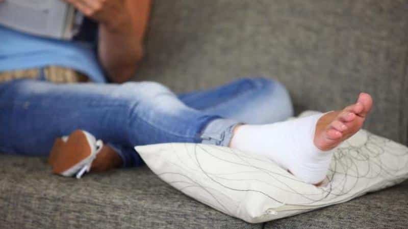 Что делать при разрыве и растяжении ахиллова сухожилия